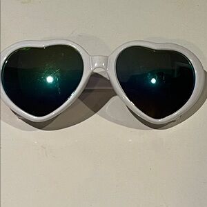 Heart-Shaped white Sunglasses New